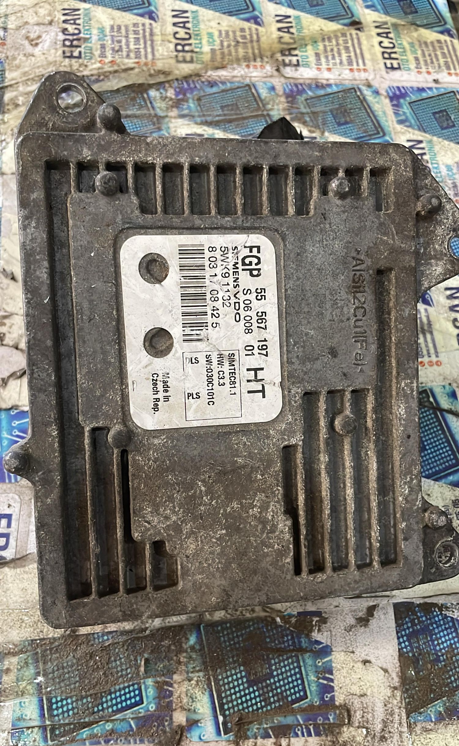 55567197 OPEL Vectra Zafira Motor Beyni 